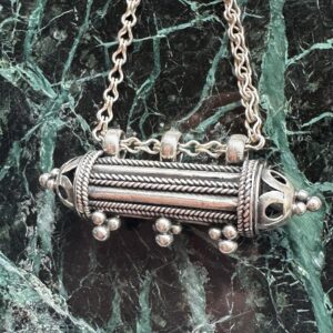 Colar com Pendente em Prata 925 e Corrente 45cm